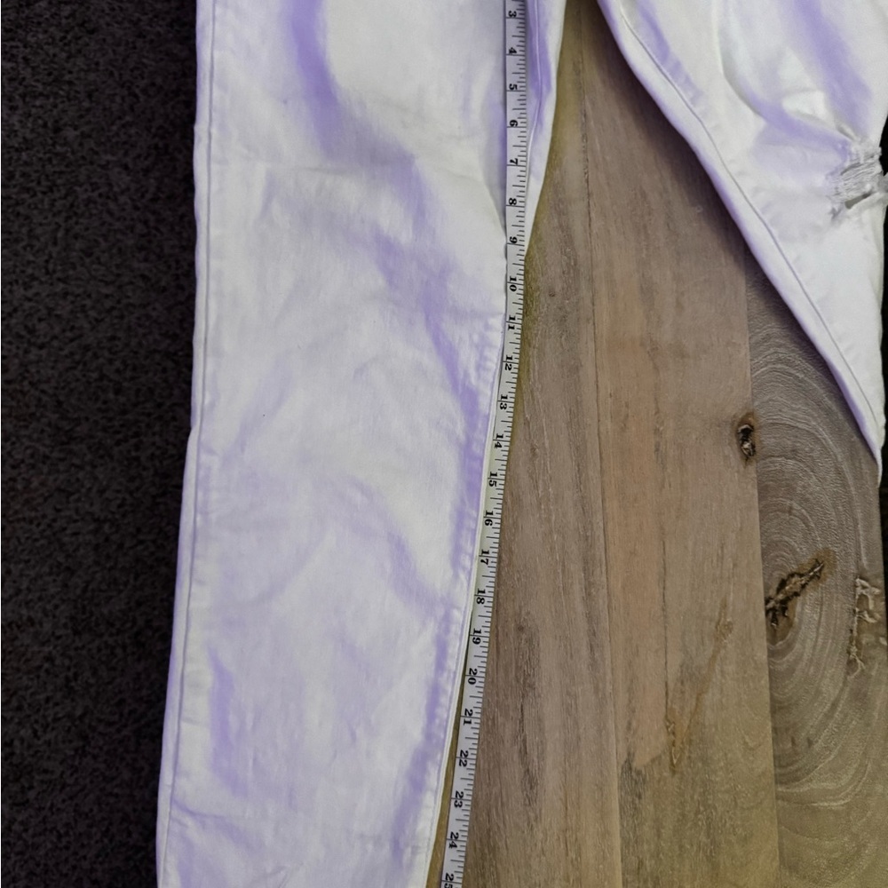 Kut from the Kloth White Cropped Jeans - Picture 4 of 9